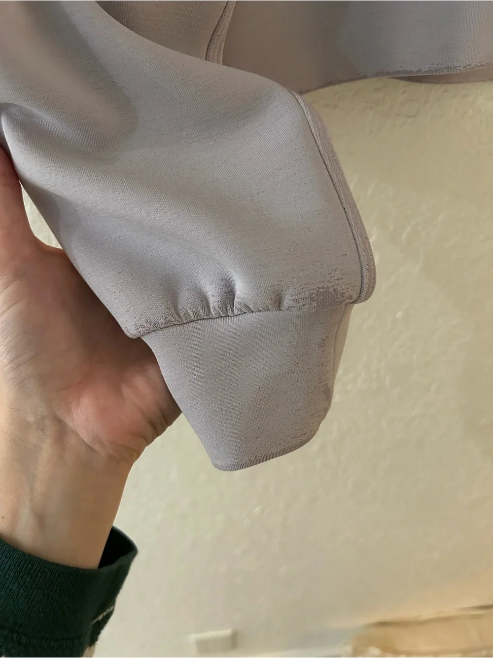 lululemon Perfectly Oversized Crop Crew - Lilac Size 8 IMPERFECTIONS